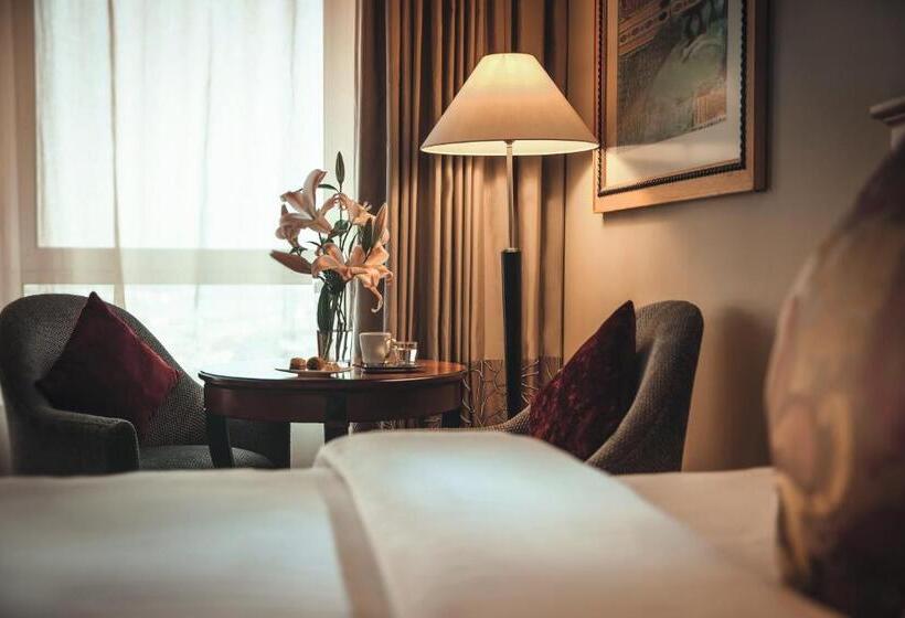 Habitación Deluxe Cama King, Mövenpick Hotel Doha