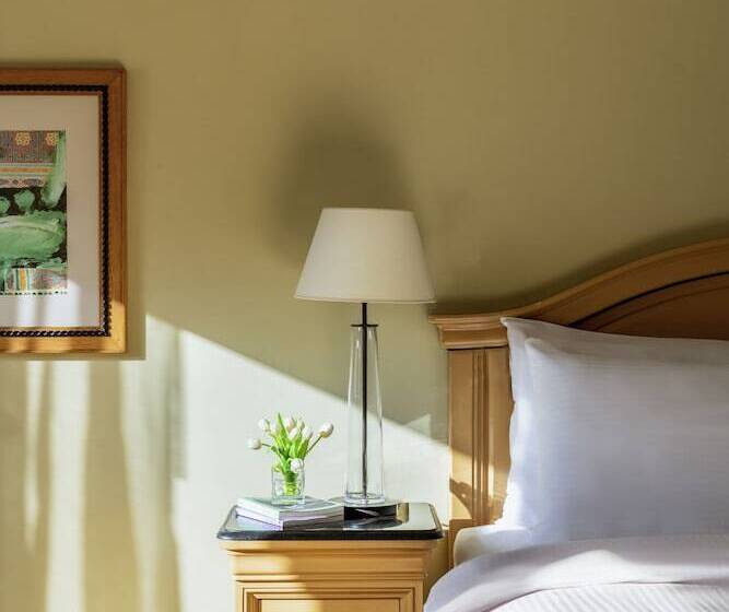 Habitación Deluxe, Mövenpick Hotel Doha