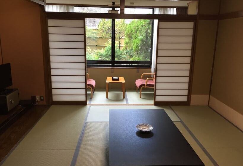 스탠다드 룸, Serabekkan