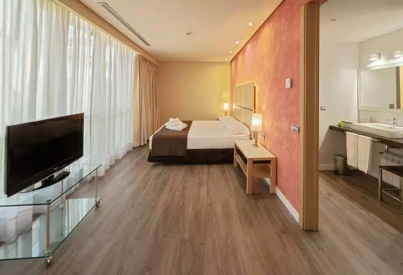 سوئیت پرزیدنت, Silken Puerta Valencia