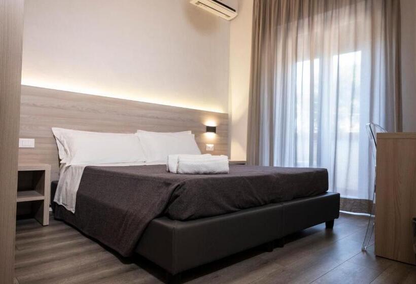 Номер Economy, Tirreno