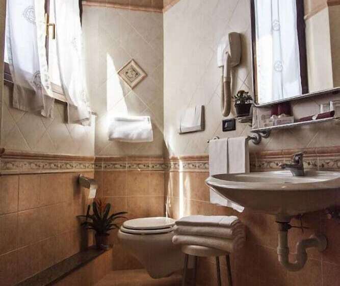 スタンダードトリプルルーム, Valentino Centro Storico