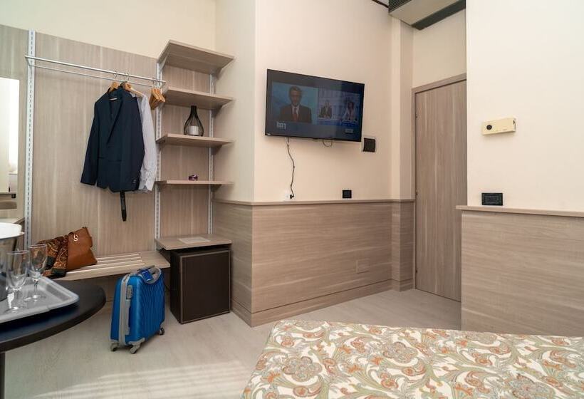 Номер Стандарт Трехместный, Valentino Centro Storico