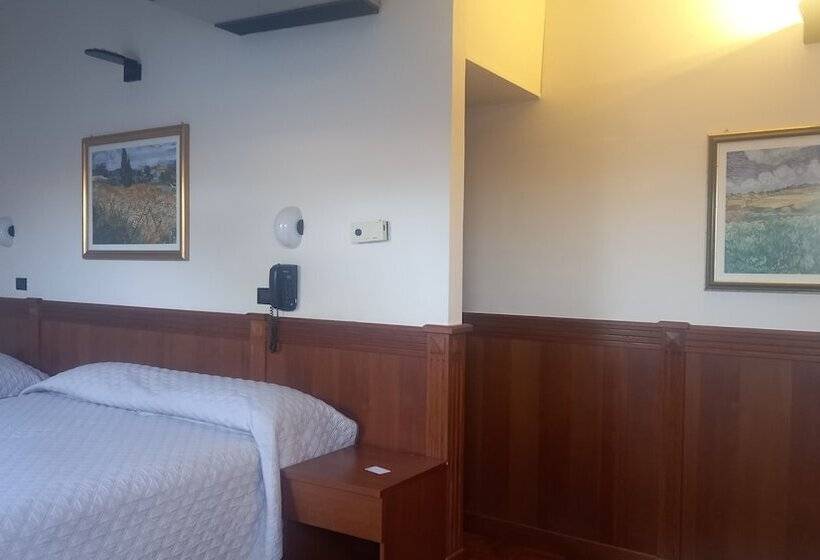 Четырехместный Номер Стандарт, Valentino Centro Storico