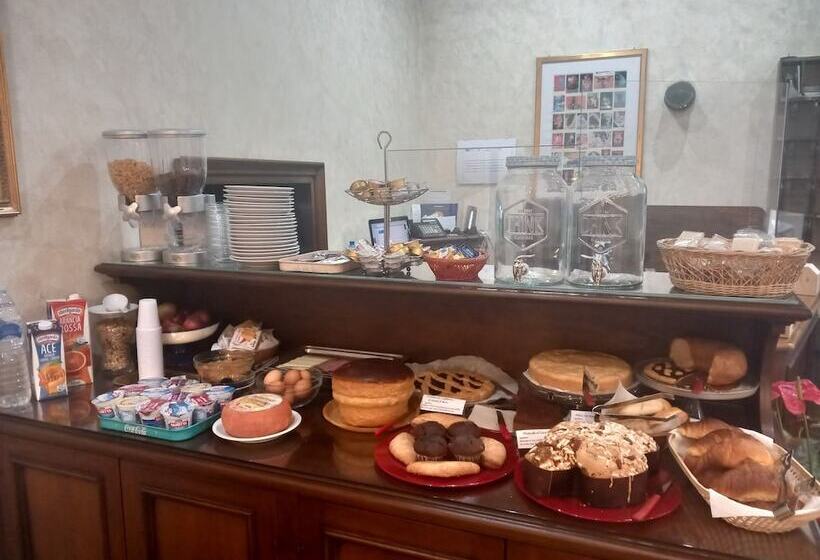 Номер Economy, Valentino Centro Storico