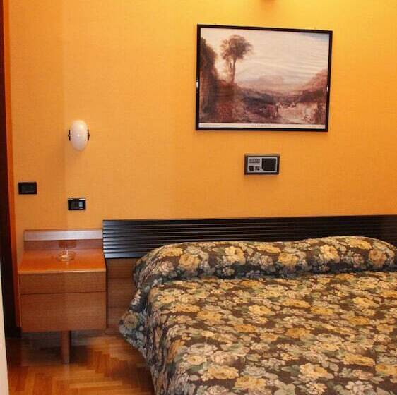 Номер Economy, Valentino Centro Storico