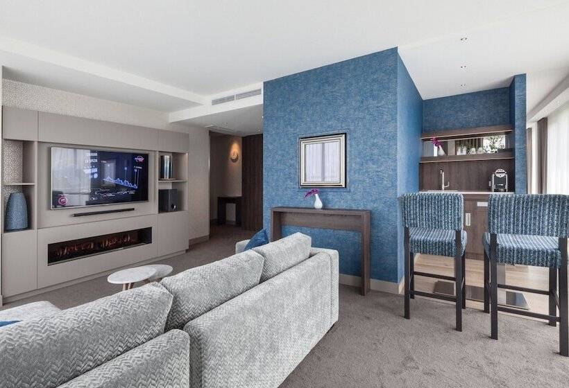 جناح, Van Der Valk Hotel Haarlem