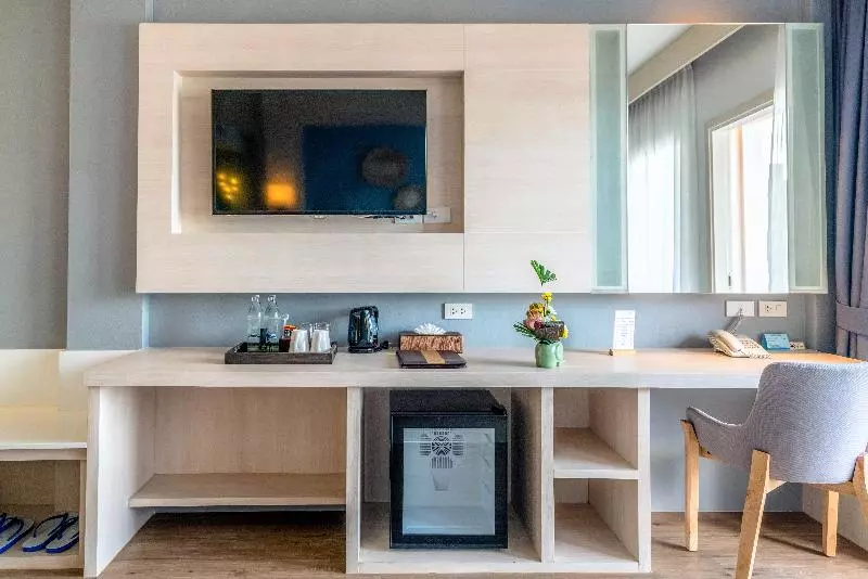 اتاق پرمیوم با چشم‌انداز دریا, Namaka Resort Kamala