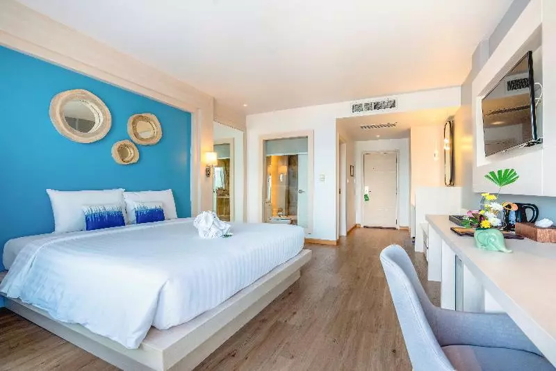 اتاق پرمیوم با چشم‌انداز دریا, Namaka Resort Kamala