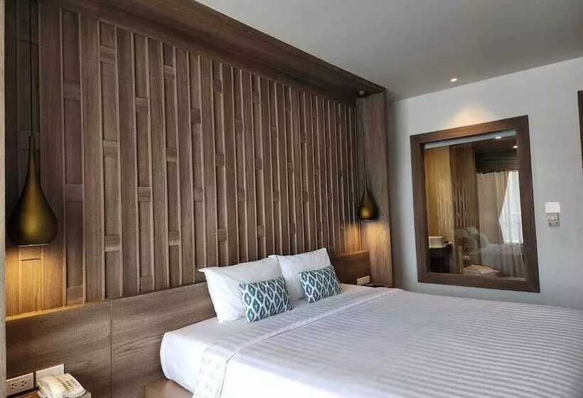 اتاق لوکس, Namaka Resort Kamala
