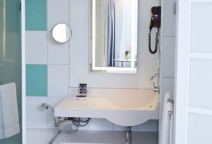 Номер Стандарт Двуспальная Кровать, Novotel München City