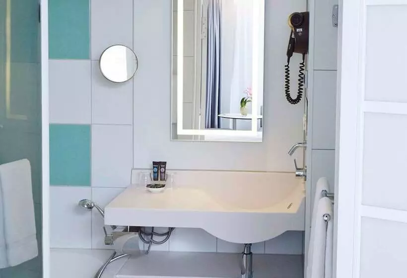 ダブルベッドスタンダードルーム, Novotel München City