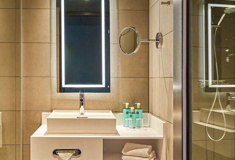 חדר סטנדרט מיטה זוגית, Novotel München City