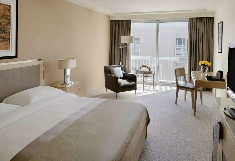اتاق کلاسیک با تخت دونفره, Mövenpick Hotel Beirut