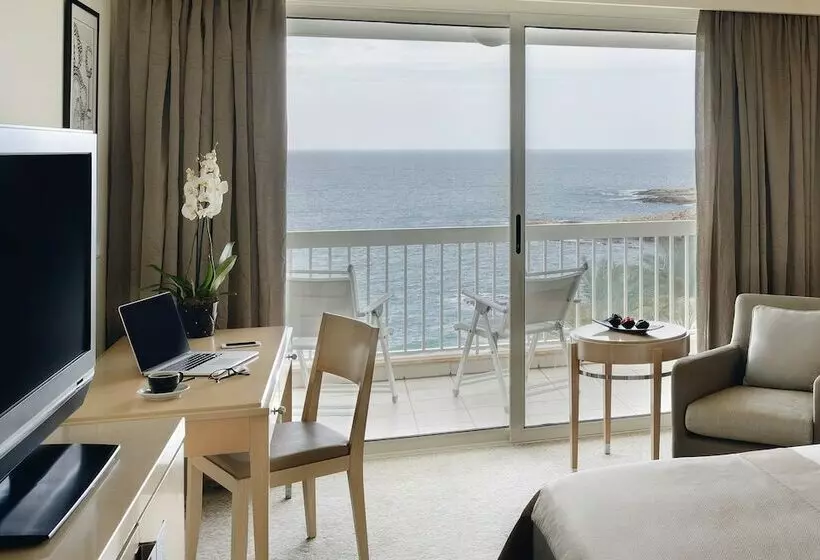 海の見えるエクゼクティブルーム, Mövenpick Hotel Beirut