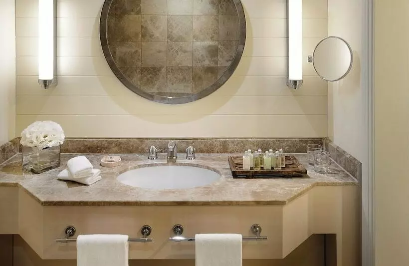 海の見えるエクゼクティブルーム, Mövenpick Hotel Beirut