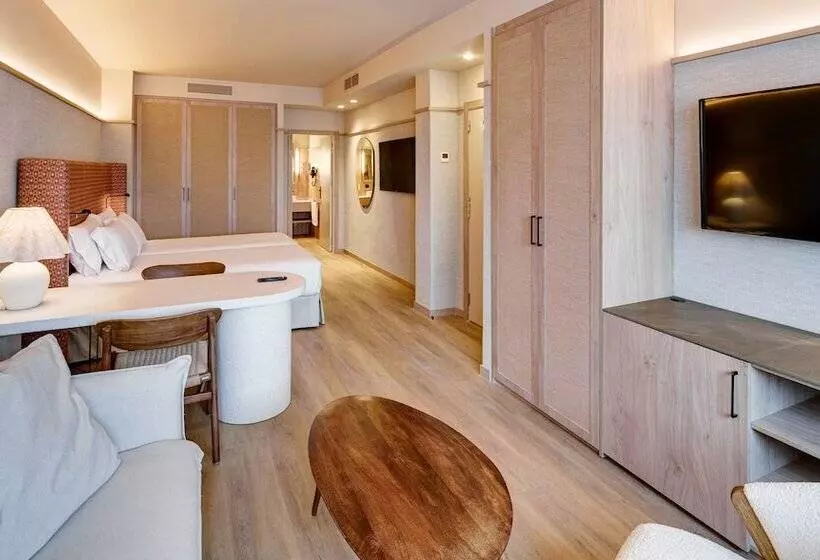 سوییت جونیور, Sercotel Pozuelo