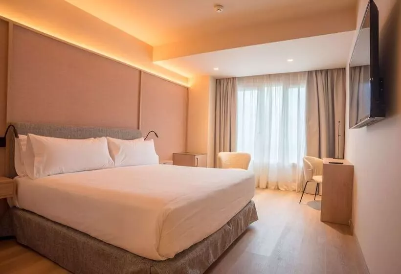 اتاق سوپریور, Sercotel Pozuelo