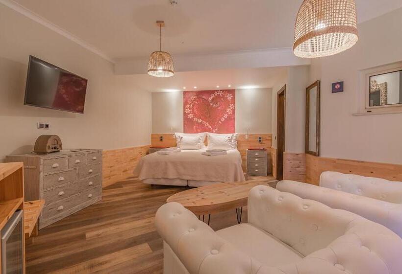 Полулюкс, Villas D. Dinis  Charming Residence