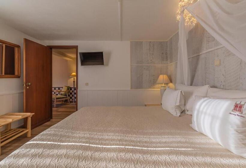 套房配有游泳池, Villas D. Dinis Charming Residence