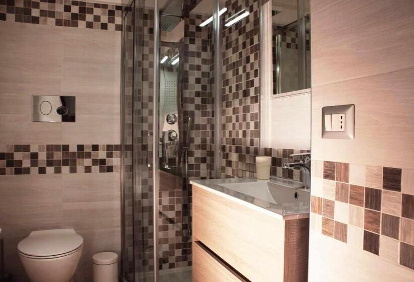 חדר סטנדרט לארבעה, B&b Scarabeo Milazzo