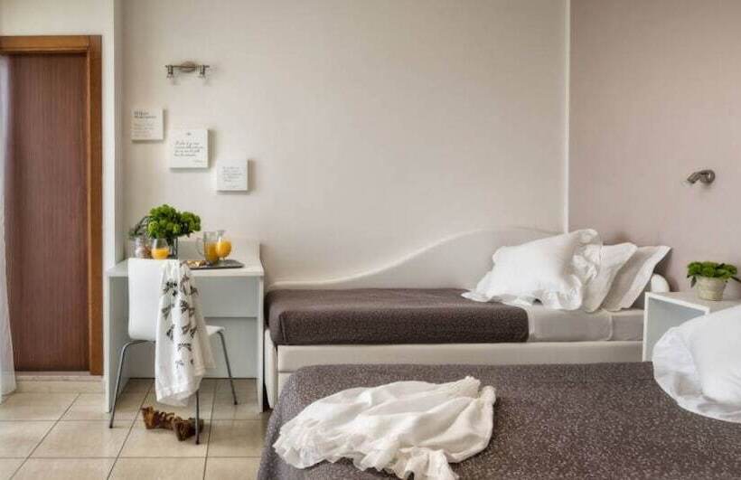 Quarto Triplo Estandar, Clitunno