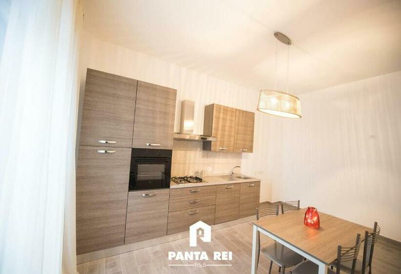 اتاق کلاسیک سه تخته, Pantarei B&b