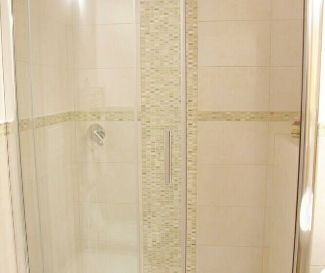 اتاق سوپریور چهار تخته, B&b Buonaluna Salerno