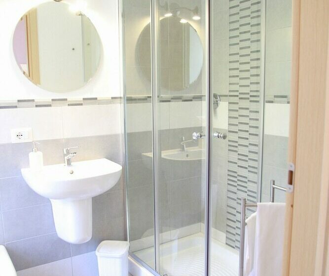 اتاق استاندارد با بالکن, B&b Buonaluna Salerno