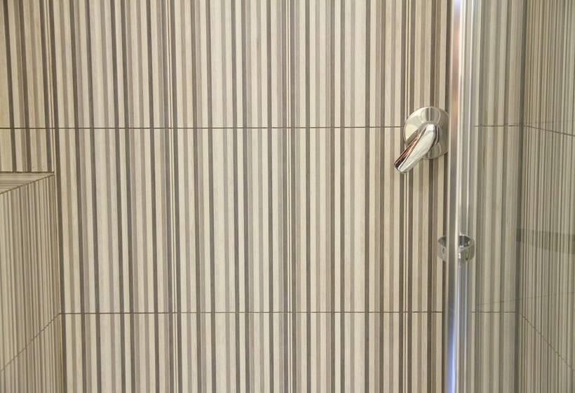 اتاق استاندارد سه نفره, B&b Buonaluna Salerno