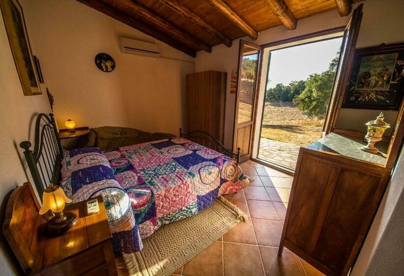 شاليه غرفة نوم واحدة, B&b I Menhir