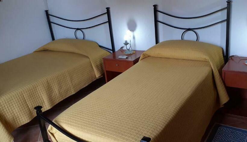 شاليه غرفة نوم واحدة, B&b I Menhir