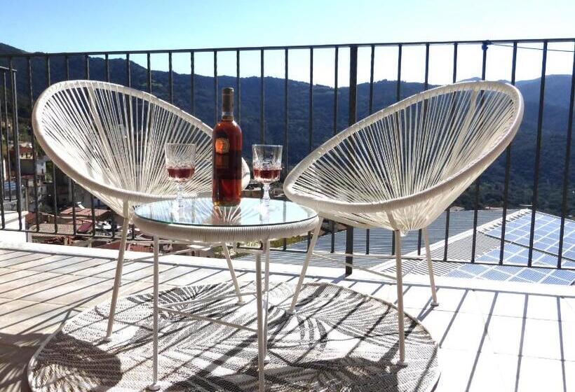 חדר בסיסי, B&b Rooms Urzulei