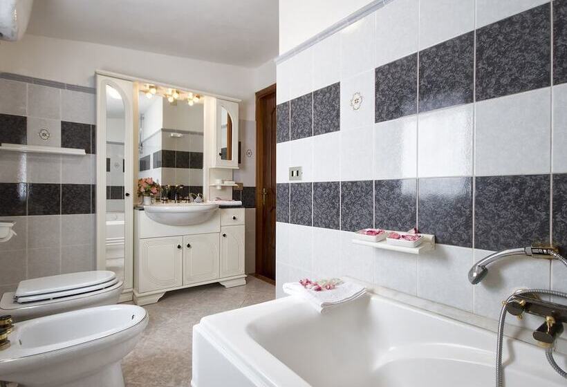 חדר סטנדרט נוף להרים, B&b Rooms Urzulei