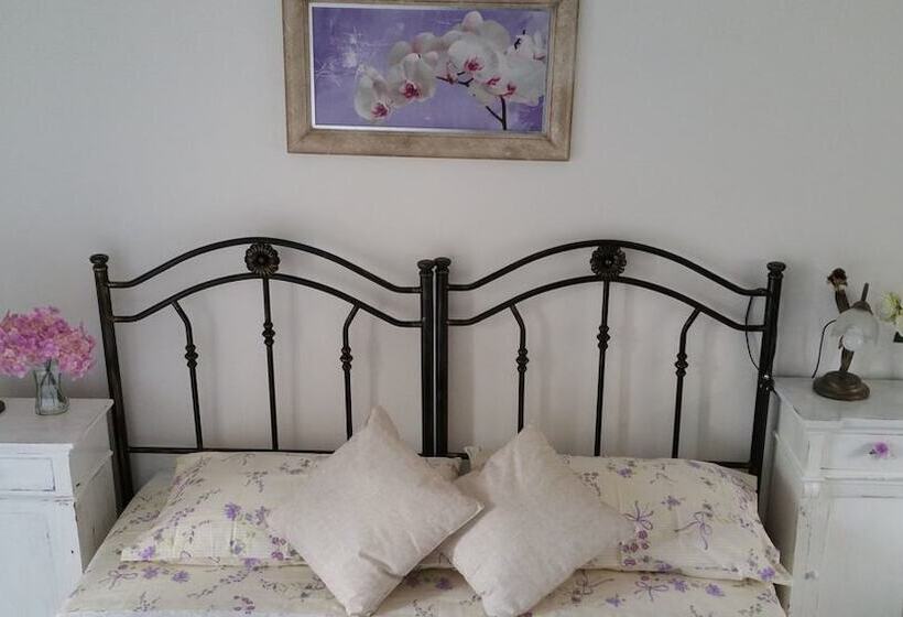 חדר סטנדרט נוף להרים, B&b Rooms Urzulei