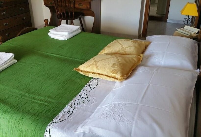 חדר סטנדרט נוף להרים, B&b Rooms Urzulei