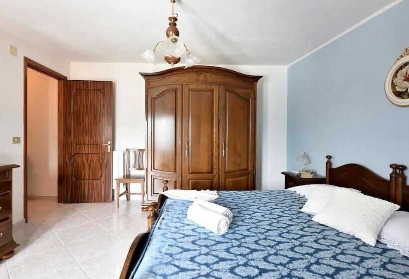 חדר סטנדרט נוף להרים, B&b Rooms Urzulei