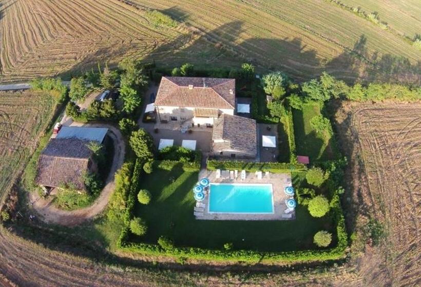 テラスつきの２ベッドルームアパートメント, Agriturismo Il Canneto