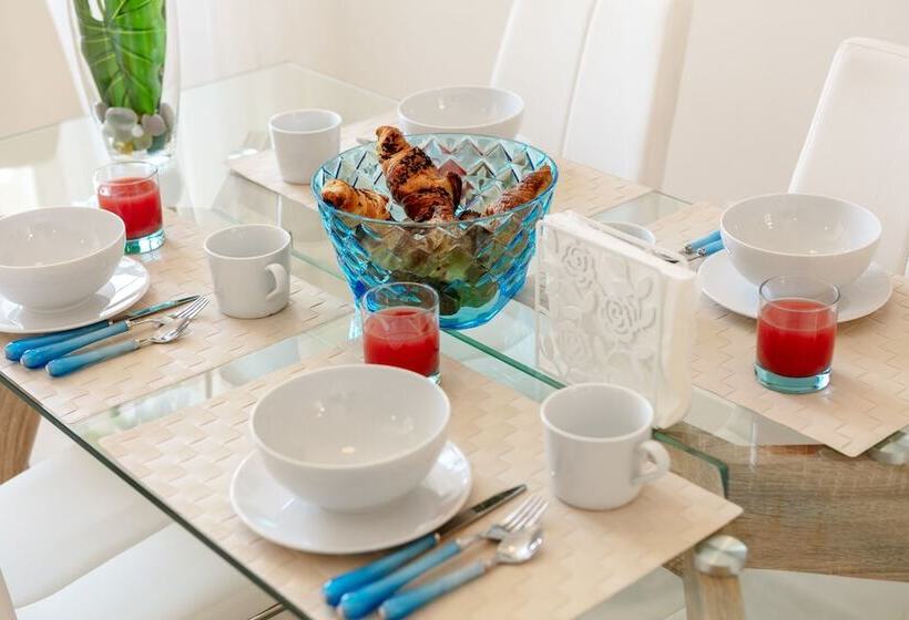 شقة دور أخير غرفتين نوم, Verbania  Luxury Italy Apartments