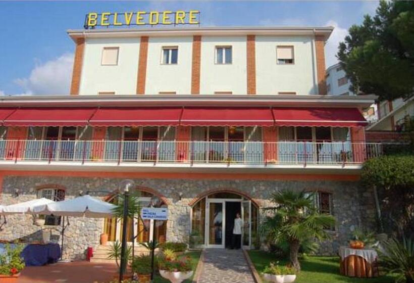 Номер Стандарт Трехместный, Belvedere Hotel Club