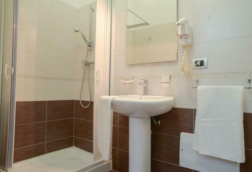 اتاق لوکس, Baia Di Torre Squillace