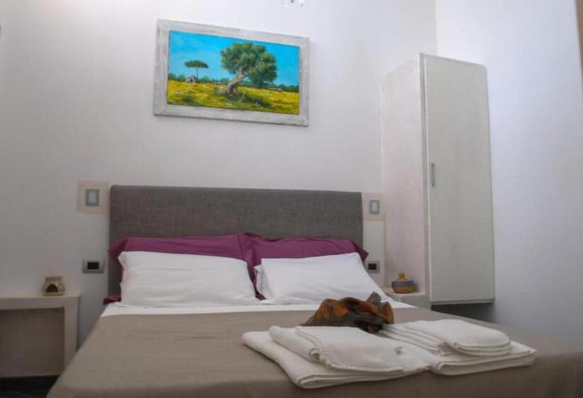 اتاق استاندارد با تخت بزرگ, Baia Di Torre Squillace