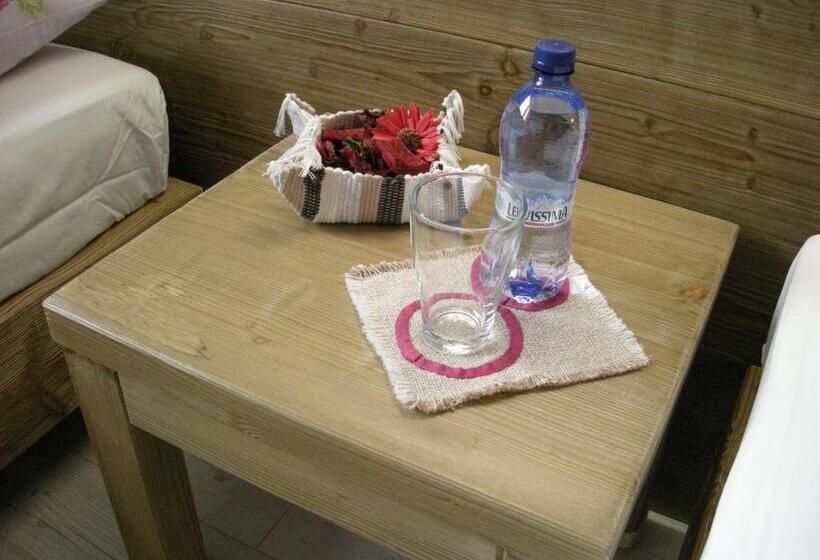 스탠다드 트리플 룸, B&b Il Crocevia