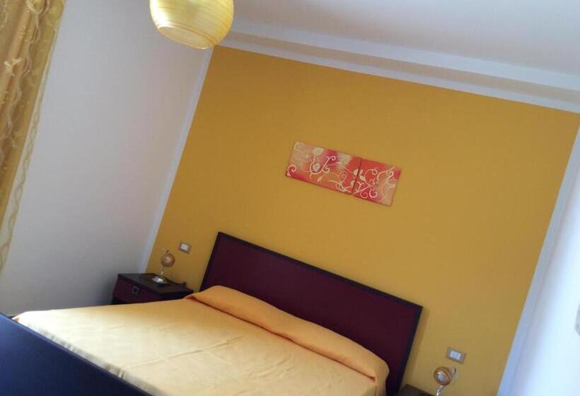 Номер Стандарт, Casale Tiano