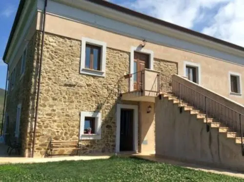 コンフォートトリプルルーム, Casale Tiano