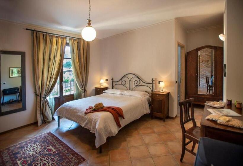 غرفة قياسية ثلاثية, Agriturismo Cascina Monchiero