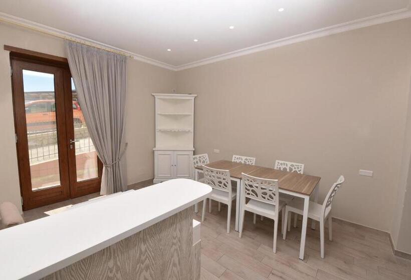 דירת חדר בקומת קרקע, Relais Milo