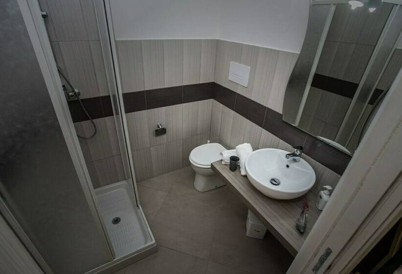 חדר סטנדרט, Le Millelune