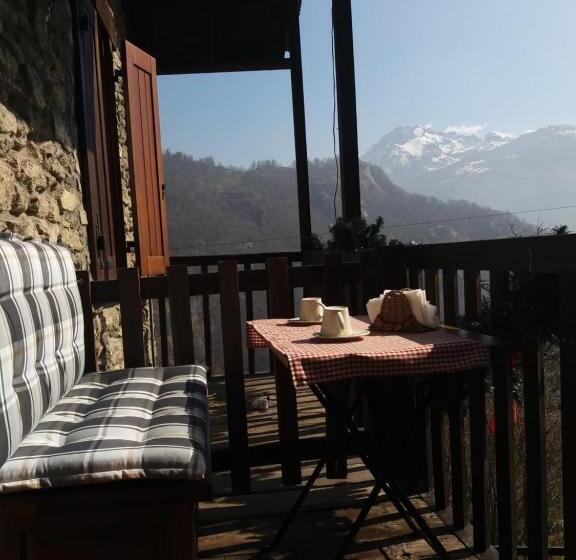 חדר סטנדרט נוף להרים, B&b Marcellina