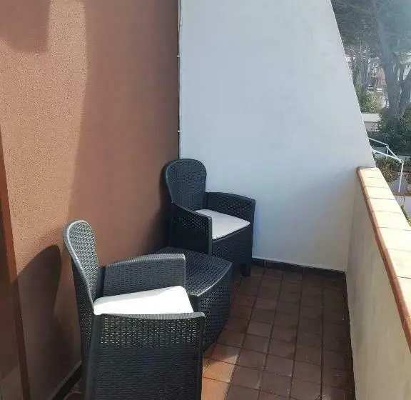 Standardrum King Size Säng, B&b Rometta Beach